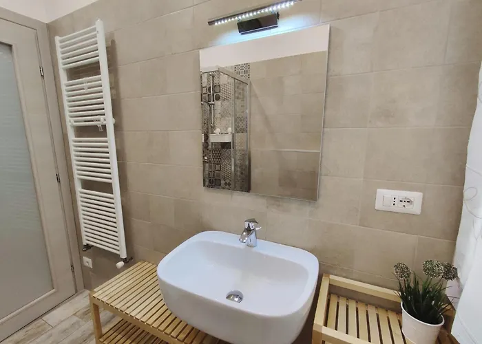 Letizia - Dgo232 By Interhome * Dongo